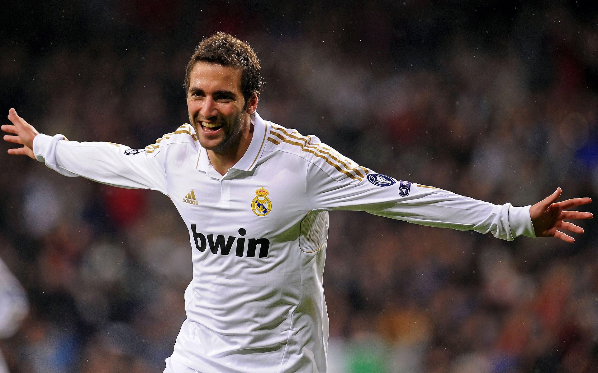 爱游戏中国-英超联赛推广数字化转型，增强互动体验，英超技术统计